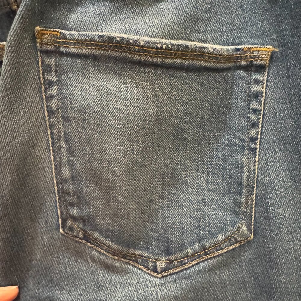 Good American Women's Good Curve Straight-Leg Jeans - Picture 3 of 10